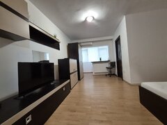 Dorobanti, Polona